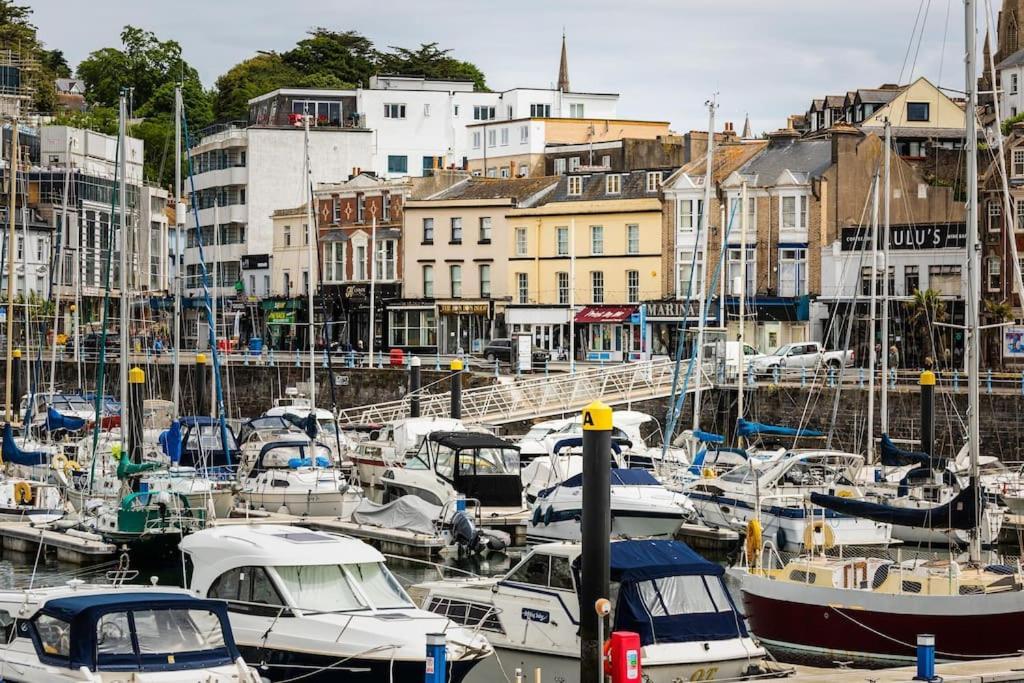 Blue Skies Apartment - Harbour Views Torquay Exteriör bild